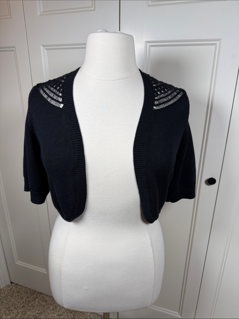 torrid Black Cropped Open-Front Bolero Sweater with Crochet Shoulders Size 2X